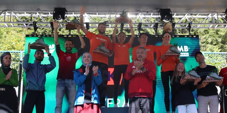 Rize’de düzenlenen “Kaçkar by UTMB”nin ödül töreni yapıldı
