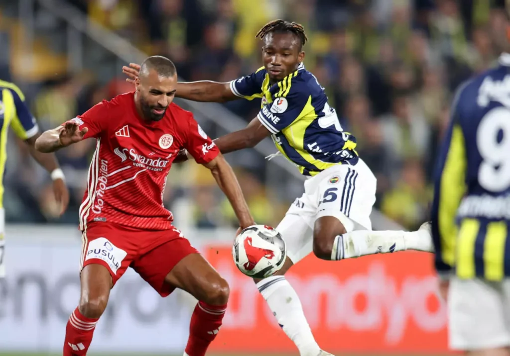 Fenerbahçe hayata döndü!