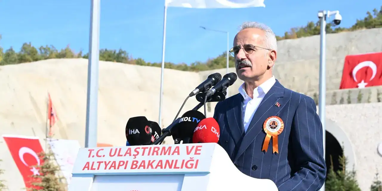 Bakan Uraloğlu açılışı yaptı! 15 Temmuz şehidinin adı yaşatılacak