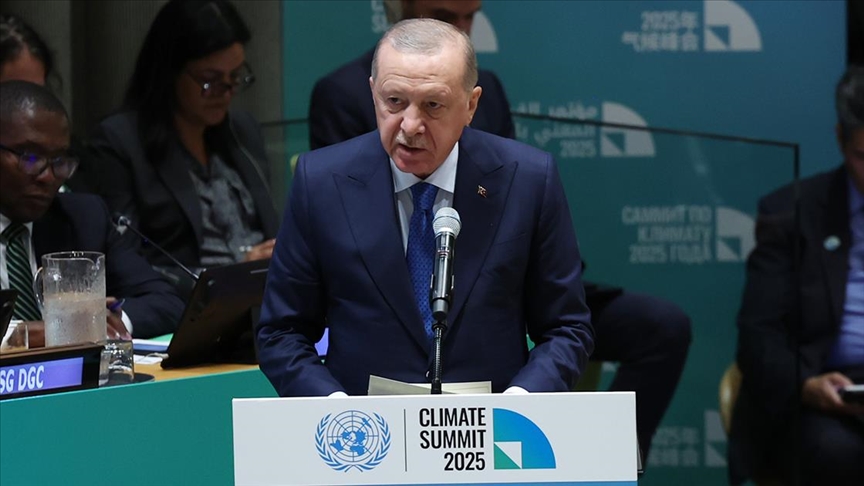 Cumhurbaşkanı Erdoğan: Net sıfır emisyon hedefimiz doğrultusunda kilit sektörlerimizi dönüştürmeye devam edeceğiz