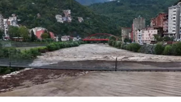 Selin neden olduğu tahribat dronla görüntülendi