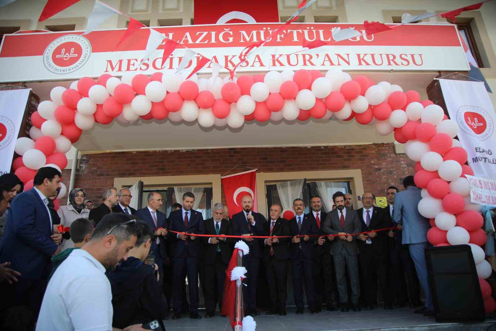 Mescid-i Aksa Kur’an kursu açıldı