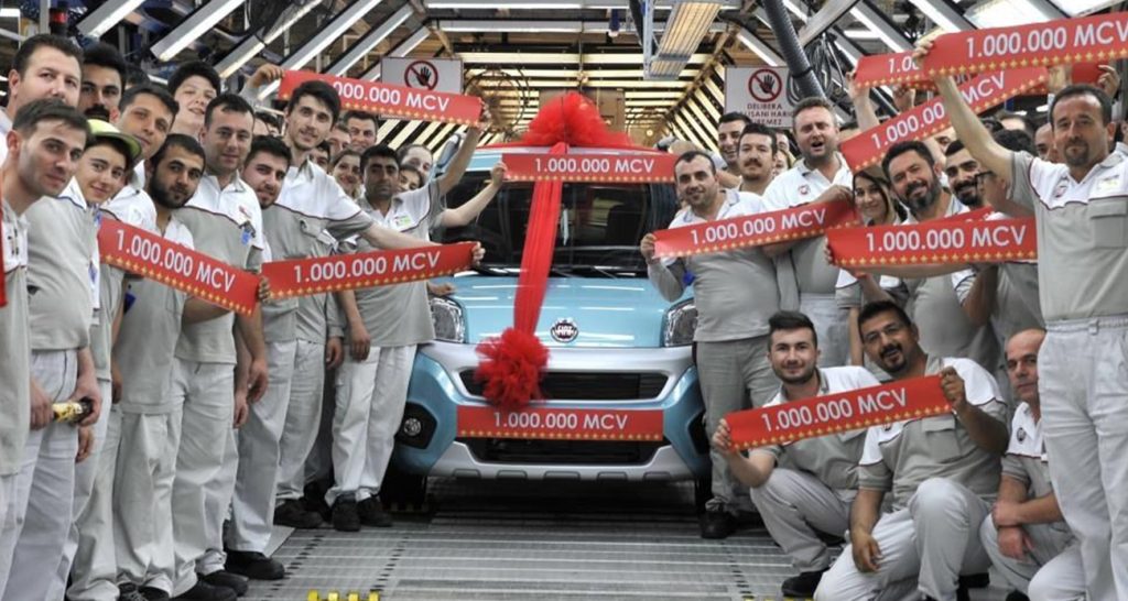 Doblo’nun Bursa’daki üretimi Amerika’dan sipariş gelince uzatıldı