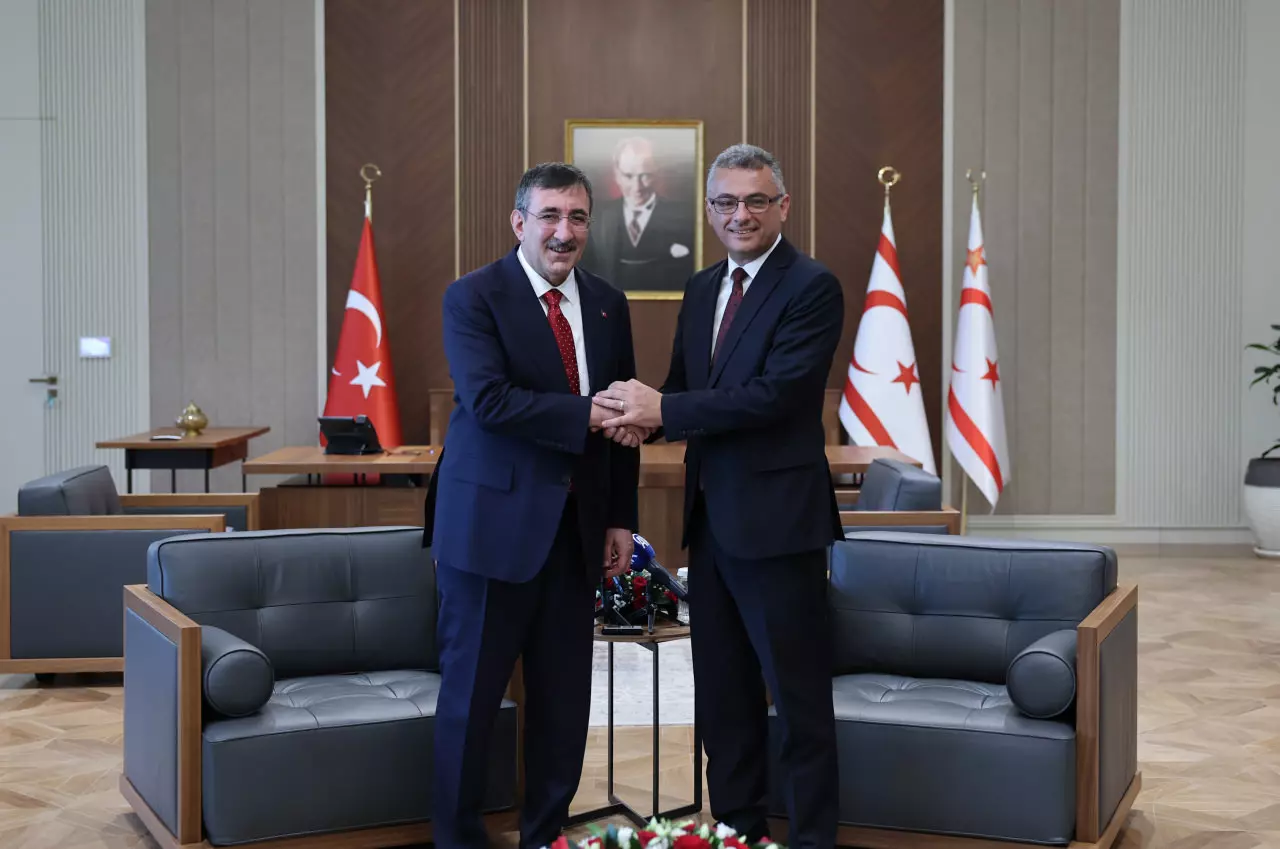 Türkiye’den, KKTC’ye kritik ziyaret! Erhürman açık açık ilan etti