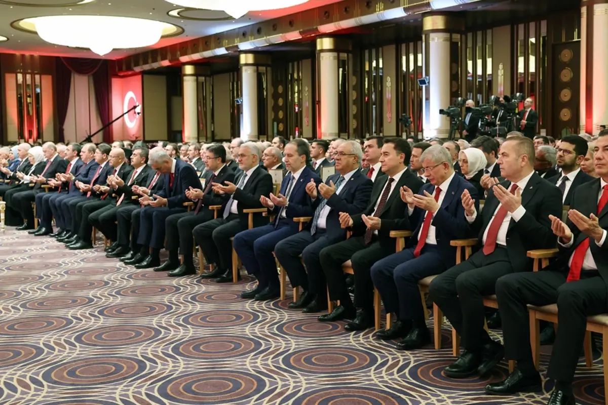 Beştepe’deki 29 Ekim resepsiyonunda dikkat çeken detay! Bahçeli katılmadı