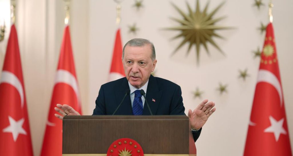 Cumhurbaşkanı Erdoğan: “Türkiye olarak KKTC’nin egemenlik haklarını savunmaya devam edeceğiz”