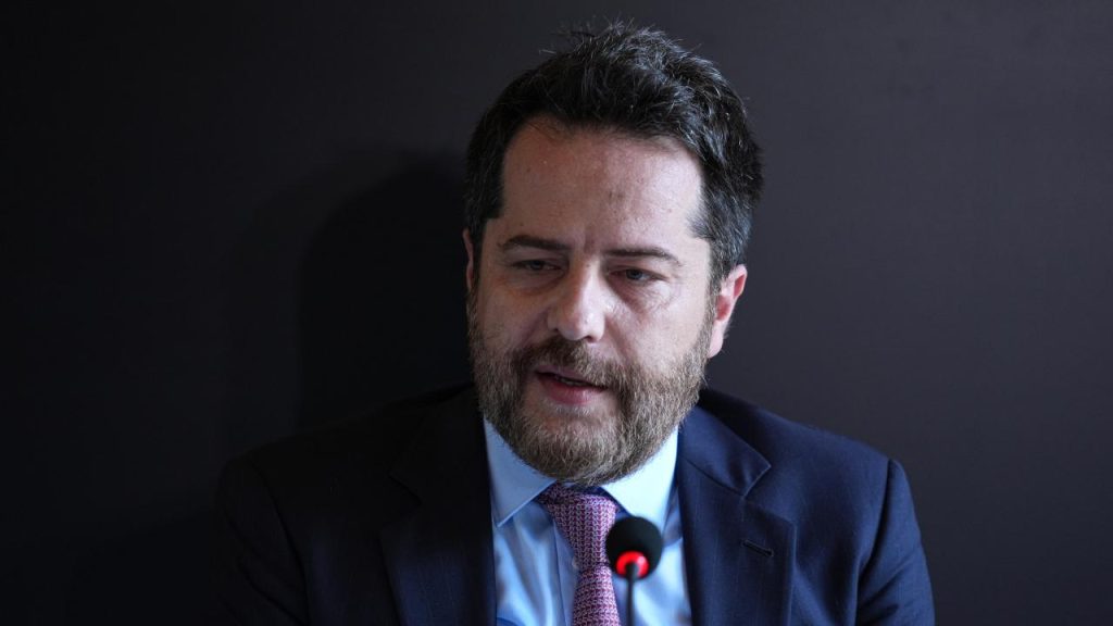 Erden Timur hakkında tutuklama kararı!