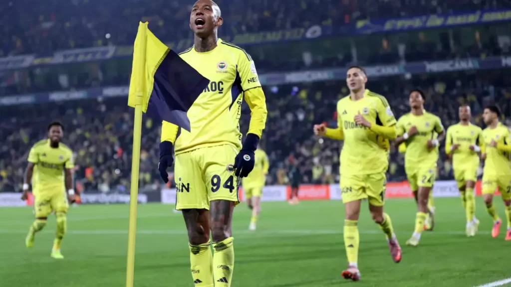 Kadıköy’de Talisca parladı! Fenerbahçe rakibine gol yağdırdı