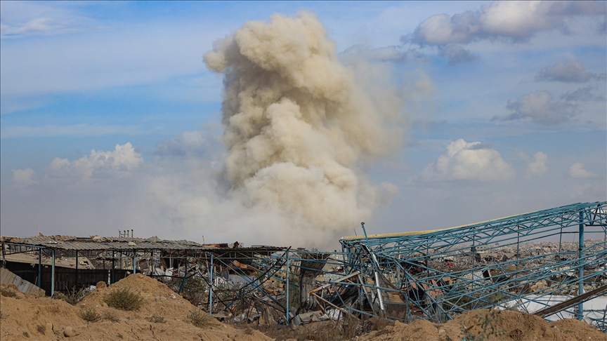 İsrail ordusu, Gazze Şeridi’nde ateşkese rağmen saldırılarını sürdürüyor