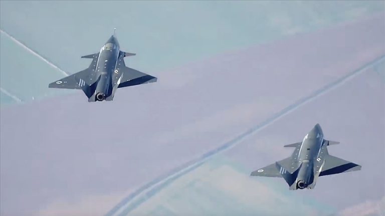 Bayraktar KIZILELMA “kol uçuşu” ile yeni bir ilke imza attı