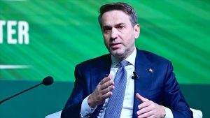 Bayraktar, Türkiye’nin 10 milyar metreküp gaz ihraç kapasitesi bulunduğunu bildirdi