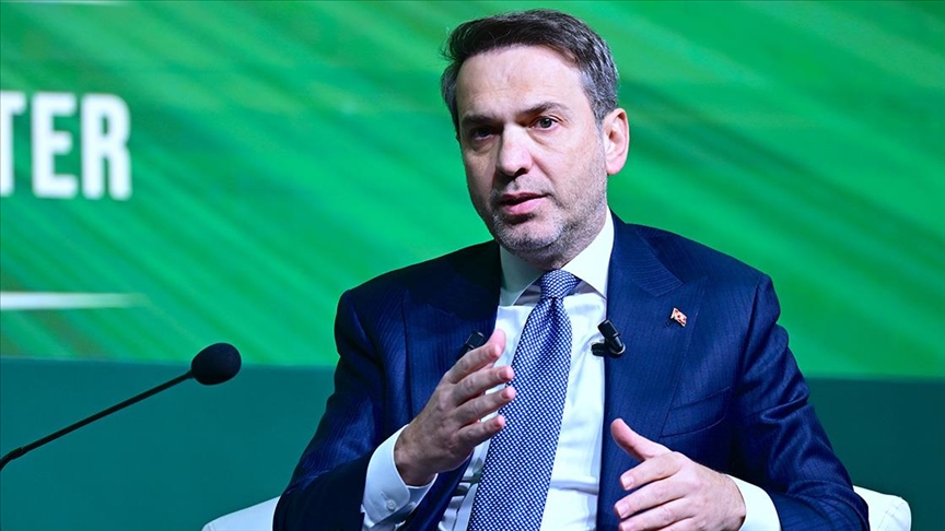 Bayraktar, Türkiye’nin 10 milyar metreküp gaz ihraç kapasitesi bulunduğunu bildirdi