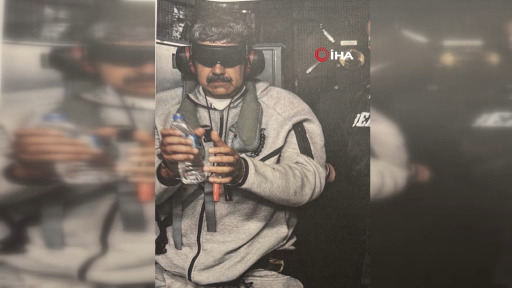 Trump, Maduro’nun ABD savaş gemisindeki fotoğrafını paylaştı
