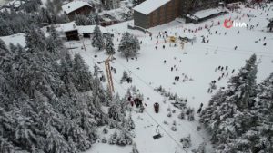 Uludağ’da telesiyej arızası: Mahsur kalan 51 kişi kurtarıldı