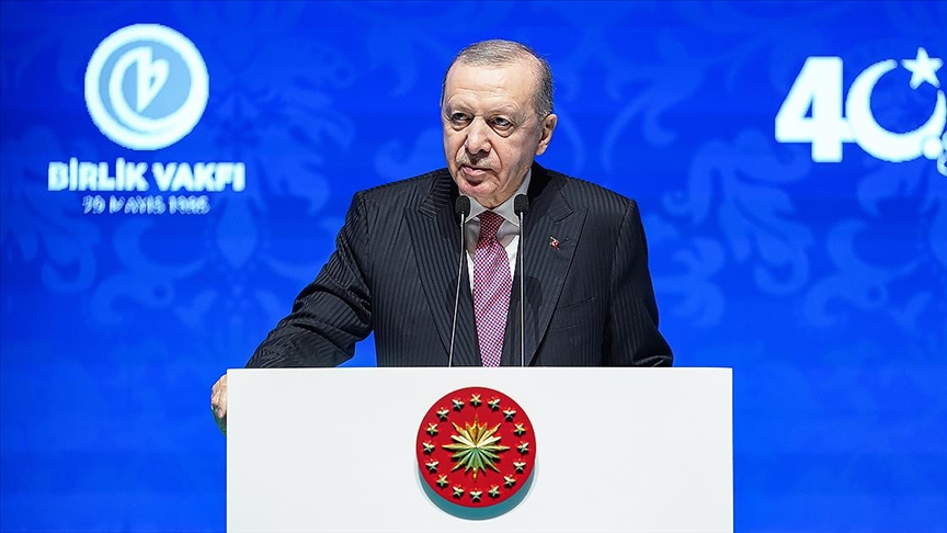 Cumhurbaşkanı Erdoğan: Gençlerimizi hedef alan saldırı dalgasını ancak bir olursak püskürtebiliriz