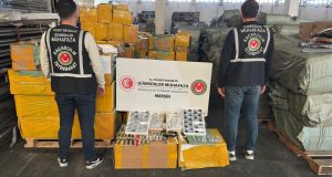 Mersin’de 1,5 milyar lira değerinde 116 bin kaçak kol saati ele geçirildi