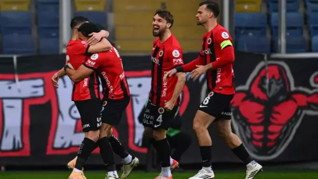 Gençlerbirliği evinde Gaziantep FK’yı devirdi
