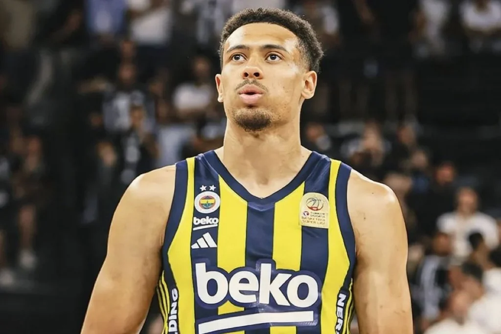 Fenerbahçe Beko, Wade Baldwin ile yeni sözleşme imzalıyor