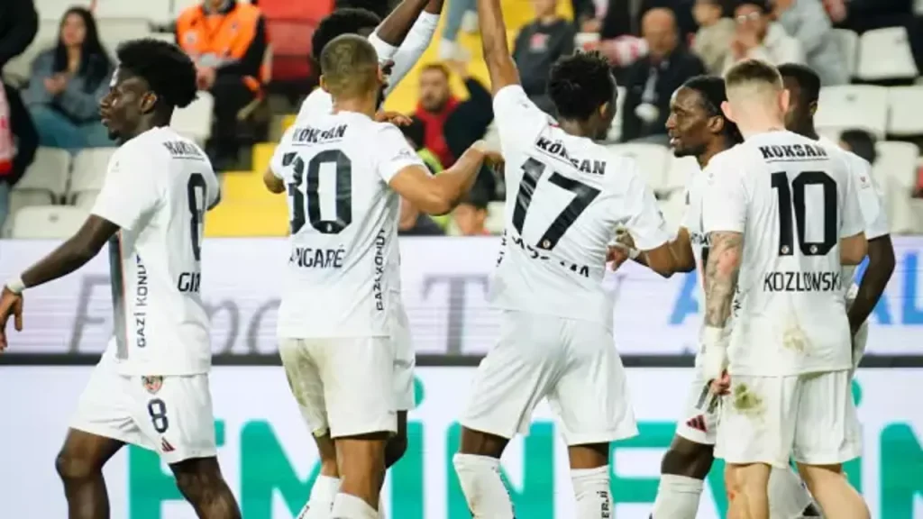 Gaziantep FK’dan Antalyaspor’a farklı tarife