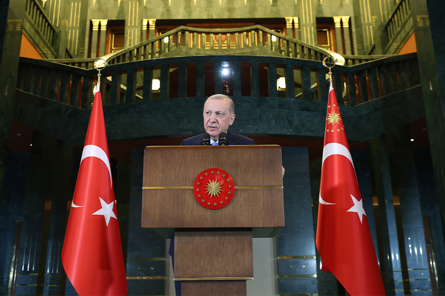 Cumhurbaşkanı Erdoğan: “İsrail; tamamen keyfi sebeplerle Mescid-i Aksa’yı 17 gündür Müslümanların ibadetine kapalı tutuyor”