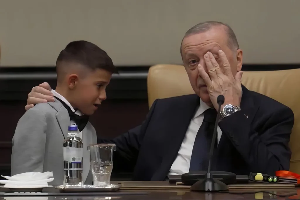 Beştepe’de duygusal anlar: Cumhurbaşkanı Erdoğan gözyaşlarını tutamadı