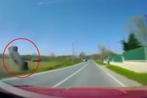 Çatalca’da hatalı sollama yapan ehliyetsiz sürücü kaza yaptı: 2 yaralı