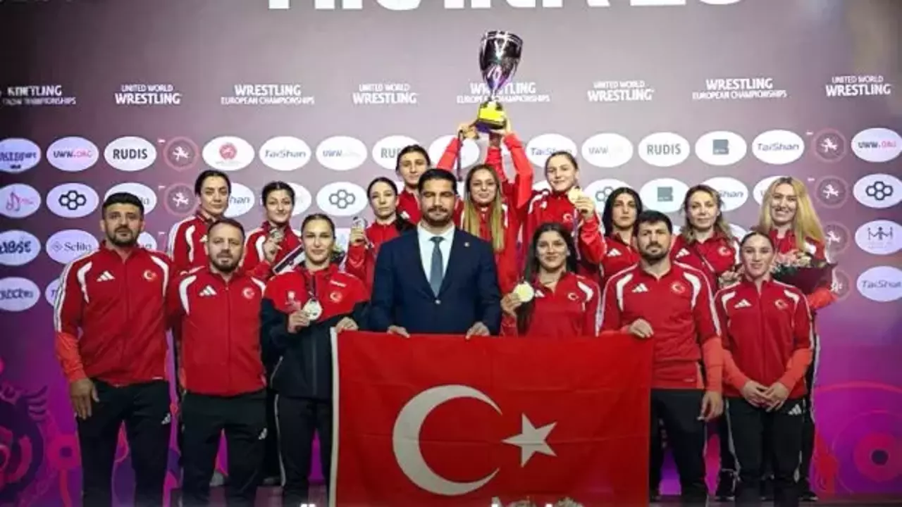 Kadın Güreş Milli Takımı, Avrupa ikincisi