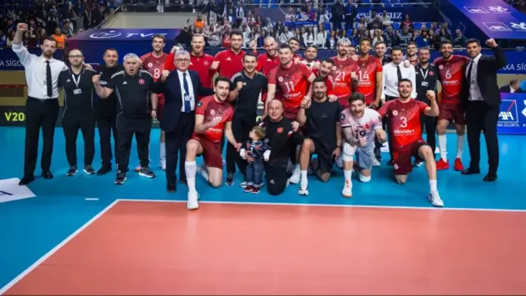 Ziraat Bankkart, Efeler Ligi’nde şampiyon oldu