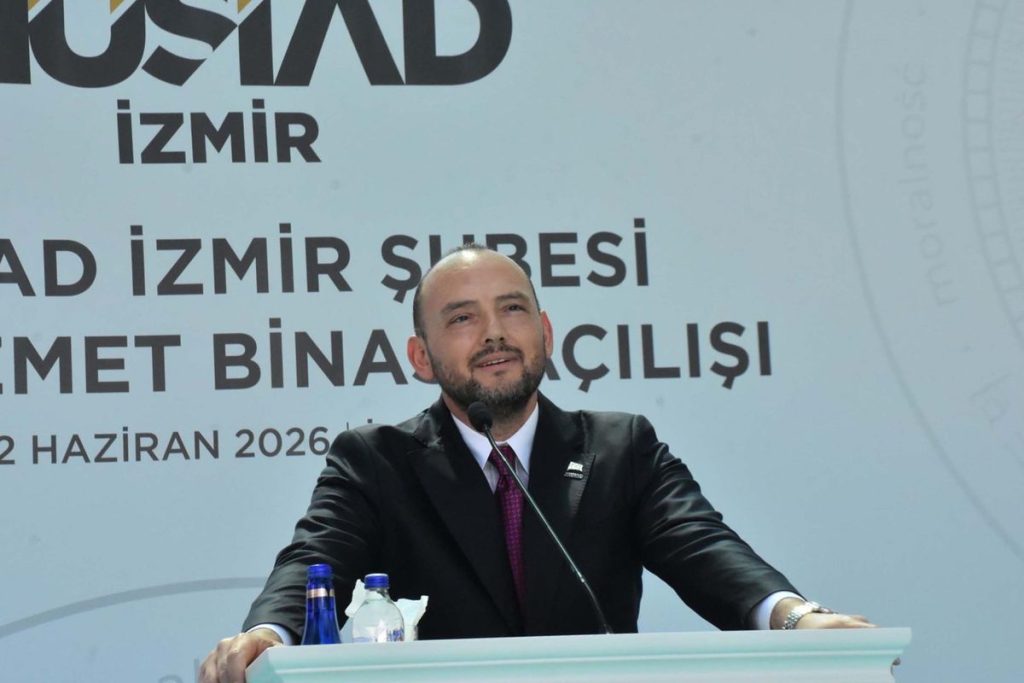 Bakan Kacır: Sanayi katma değerimizi 250 milyar doların üzerine çıkardık