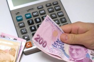Daha önce nokta atışı yapan isim emekli ve memur maaşı için rakam verdi