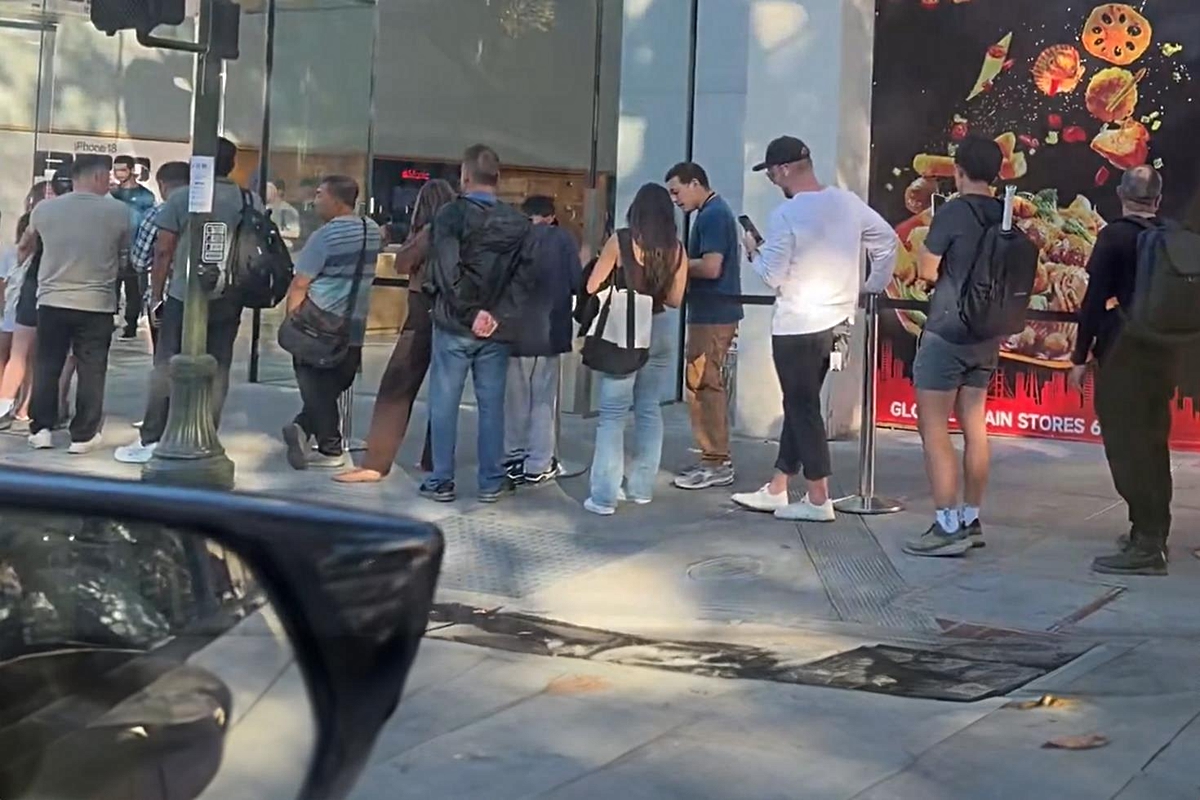 iPhone almaya gidenler kasada şaşkına döndü! Ticaret Bakanlığı harekete geçti
